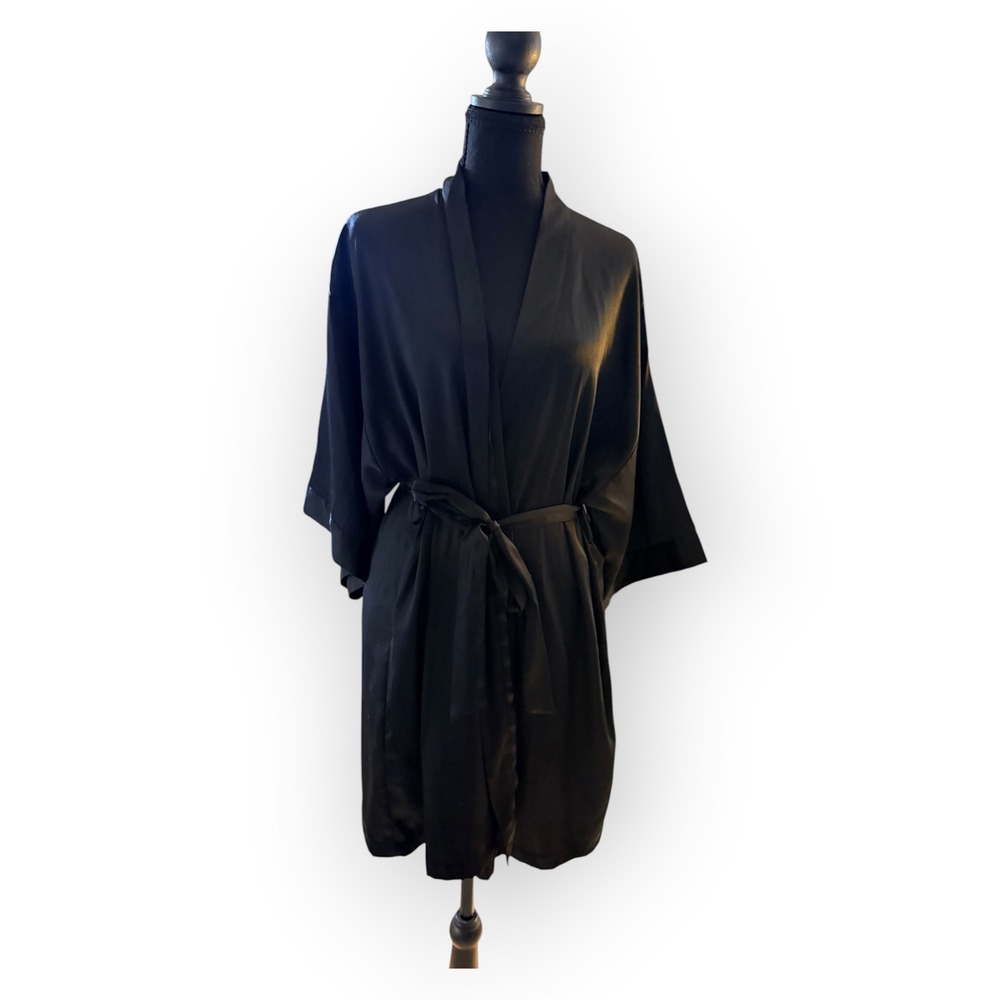 Victorias Secret Black Satin Robe M/L Romantic Feminine Sexy Essential Baddie